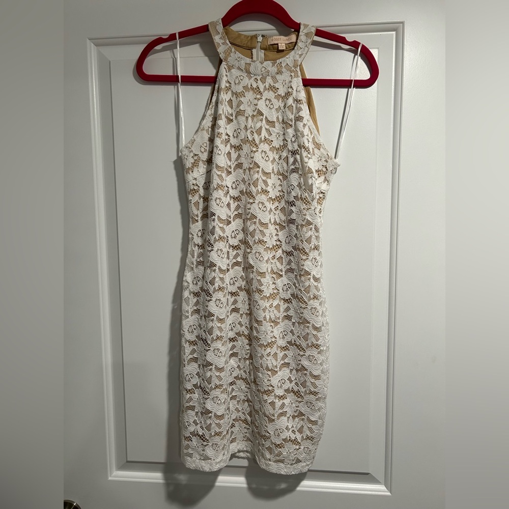 Never Worn - Lulu’s White Lace Dress, size Small